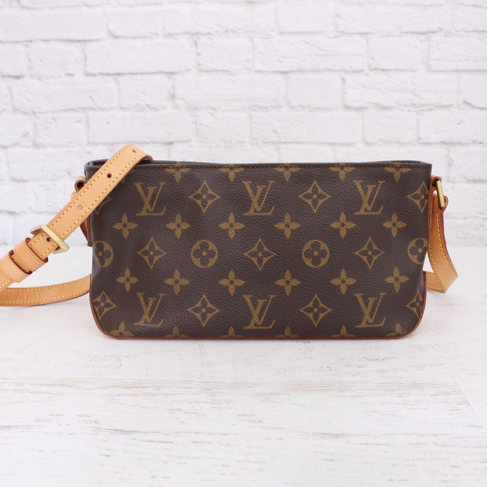 Louis Vuitton Trotteur Monogram Small Crossbody Leather Shoulder Handbag A4294